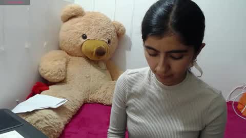 Anahi Browns online show from February 6, 2026, 11:08 pm