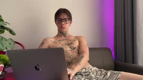 simon online show from July 7, 2026, 1:41 am
