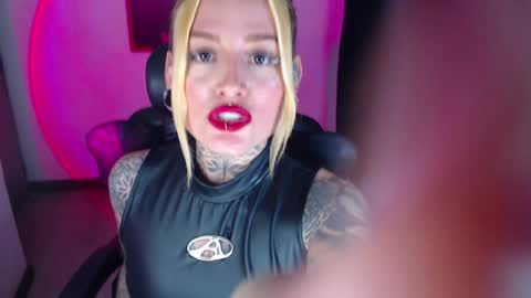 Snapshot of anai_gomez chatting on January 20, 2025, 11:10 pm Callme Mistress Ani online show from January 20, 2025, 11:10 pm