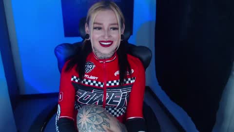 Snapshot of anai_gomez chatting on January 31, 2025, 8:33 pm Callme Mistress Ani online show from January 31, 2025, 8:33 pm