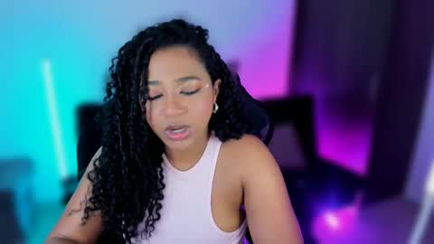      help me to get 100 thumps up  online show from December 22, 2024, 5:45 am