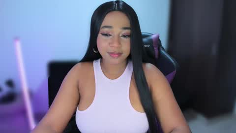      help me to get 100 thumps up  online show from January 15, 2025, 10:35 pm