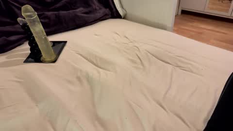 analass_ online show from March 29, 2026, 6:19 pm