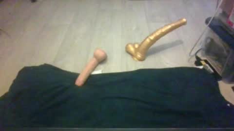 analgod098 online show from April 24, 2026, 11:56 am