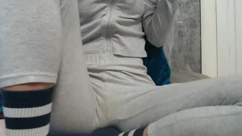 Snapshot of analove200 chatting on January 21, 2025, 10:19 am analove200 online show from January 21, 2025, 10:19 am