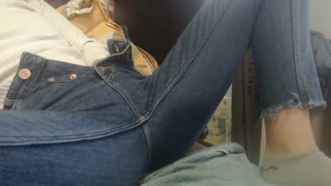 Snapshot of analove200 chatting on March 10, 2025, 3:41 pm analove200 online show from March 10, 2025, 3:41 pm