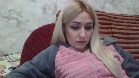 Snapshot of analqueen2024 chatting on December 3, 2024, 3:22 pm analqueen2024 online show from December 3, 2024, 3:22 pm