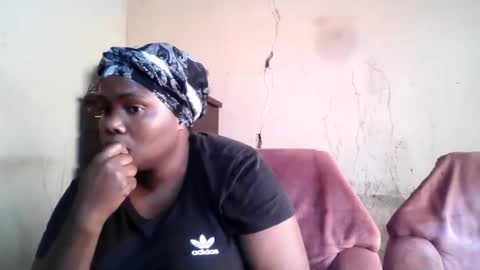 analslut1987 online show from December 5, 2025, 6:22 am