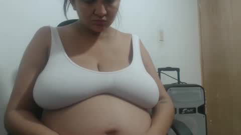Snapshot of analy_hot chatting on November 10, 2025, 9:47 pm analy_hot online show from November 10, 2025, 9:47 pm
