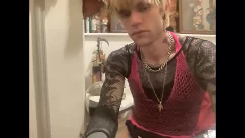 Snapshot of analyzethisxxx chatting on January 16, 2025, 6:46 am analyzethisxxx online show from January 16, 2025, 6:46 am