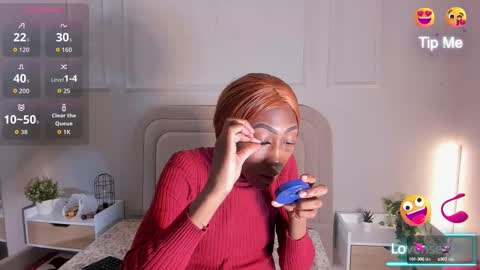 anamonroee online show from October 6, 2025, 12:02 pm