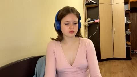 Lucy online show from September 20, 2025, 5:58 pm