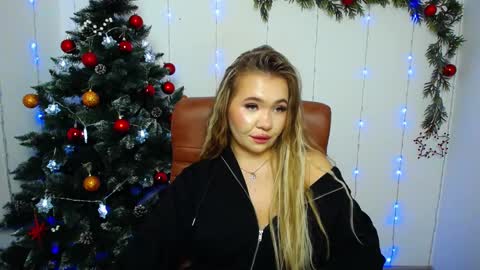 Snapshot of anastacyyellig chatting on December 13, 2024, 3:27 am anastacyyellig online show from December 13, 2024, 3:27 am