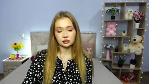 Snapshot of anastacyyellig chatting on March 7, 2025, 8:44 pm anastacyyellig online show from March 7, 2025, 8:44 pm