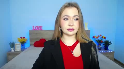 Snapshot of anastacyyellig chatting on March 12, 2025, 8:08 am anastacyyellig online show from March 12, 2025, 8:08 am
