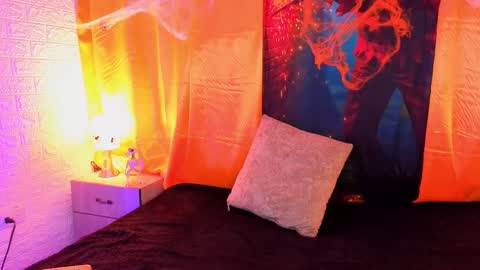 Anastasia Coleman online show from October 6, 2025, 8:50 pm