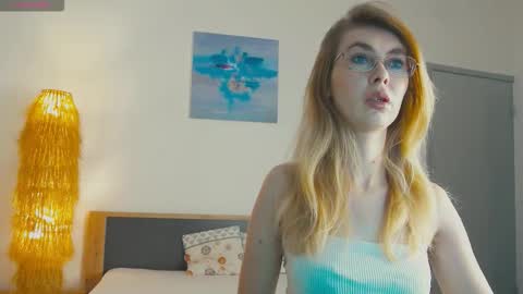 Anastasia online show from October 13, 2025, 4:56 am