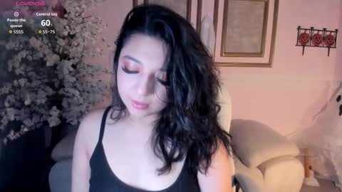 Ana online show from October 6, 2025, 8:06 pm