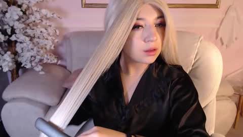 Ana online show from October 12, 2025, 12:48 pm