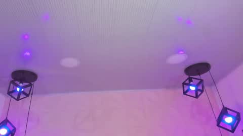 Ana online show from October 20, 2025, 7:03 pm