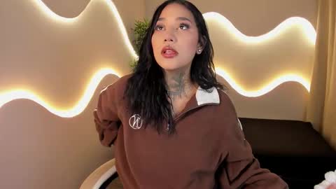 Snapshot of anaya_olyx chatting on September 18, 2025, 5:20 am anaya_olyx online show from September 18, 2025, 5:20 am