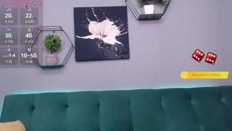 Anays online show from November 10, 2025, 6:34 am