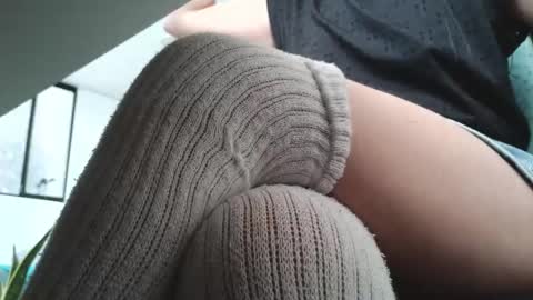   online show from January 9, 2026, 11:46 am