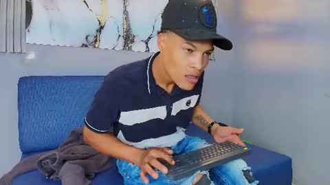 Snapshot of ander_ficher chatting on June 23, 2026, 3:32 pm ANDER online show from June 23, 2026, 3:32 pm