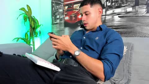 Snapshot of ander_perez chatting on January 18, 2025, 1:08 pm ANDER online show from January 18, 2025, 1:08 pm