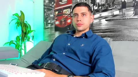 Snapshot of ander_perez chatting on January 25, 2025, 2:03 pm ANDER online show from January 25, 2025, 2:03 pm