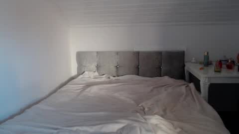 Andorphin online show from November 6, 2025, 7:09 am