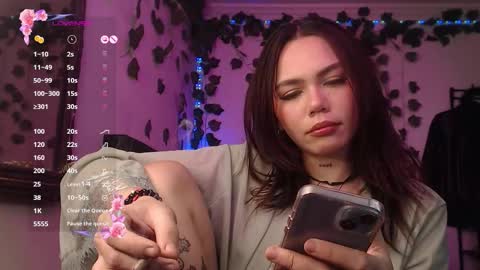 Snapshot of andra_rosse chatting on February 25, 2026, 9:13 pm Andra de la Rosse online show from February 25, 2026, 9:13 pm