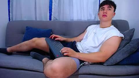 Andre Parker online show from November 27, 2025, 1:29 am