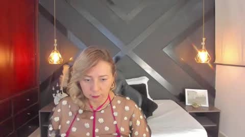 A N D R E online show from November 15, 2025, 2:20 am