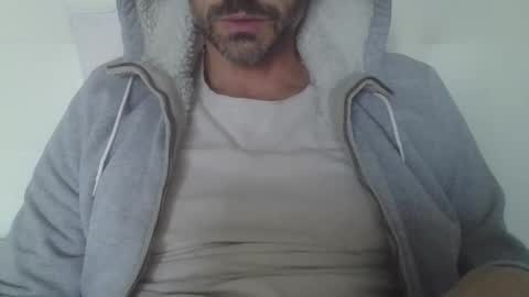 andrea_feetlover online show from October 9, 2025, 3:54 pm