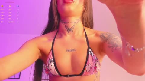 Snapshot of andrea_flow chatting on February 25, 2025, 2:22 pm Andrea online show from February 25, 2025, 2:22 pm