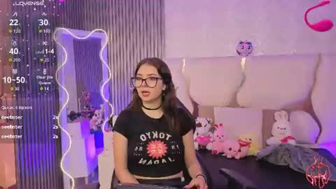 Snapshot of andrea_tay1 chatting on July 9, 2026, 7:18 pm andrea_tay1 online show from July 9, 2026, 7:18 pm