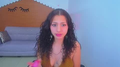 Andrea online show from March 12, 2025, 7:38 pm