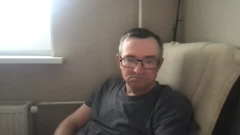 andreass60 online show from May 19, 2026, 5:36 am