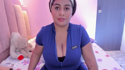 A n d r  e a S w e e t  online show from September 30, 2025, 9:31 pm