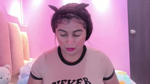 A n d r  e a S w e e t  online show from November 17, 2025, 8:03 pm