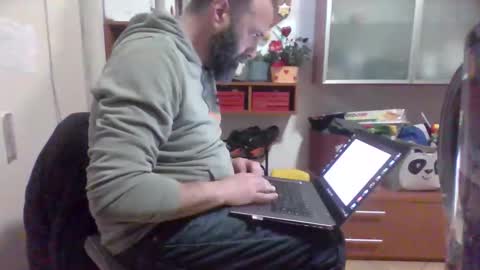 Snapshot of andrecool979 chatting on February 23, 2026, 7:50 am Andre online show from February 23, 2026, 7:50 am