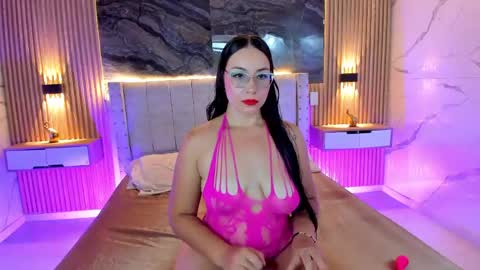 Andreina Fierro  Ig Andreinafierro26 online show from May 18, 2026, 10:04 pm