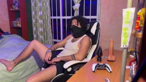 Andre Labuda online show from October 9, 2025, 3:48 am