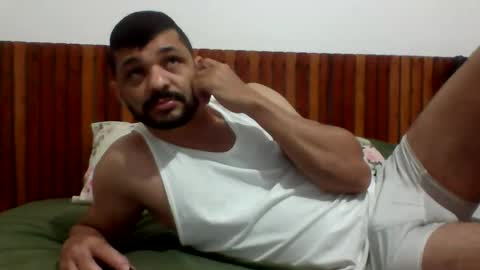 andreloko123 online show from September 18, 2025, 2:02 am