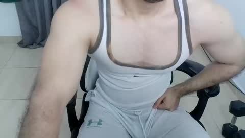 andres180950734 online show from March 2, 2026, 11:39 am