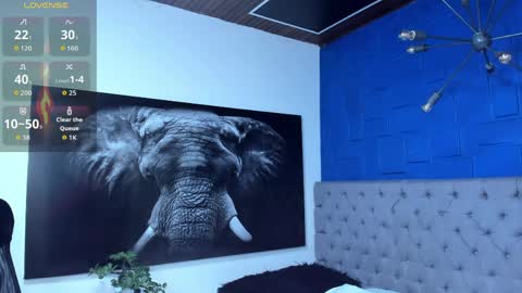 insta andres clark  online show from April 7, 2026, 6:08 pm