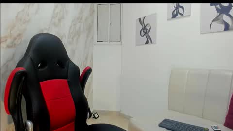 ANDRES  online show from October 11, 2025, 4:44 am