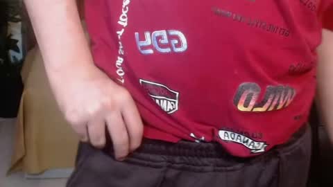 andres_tay online show from April 30, 2026, 2:40 am
