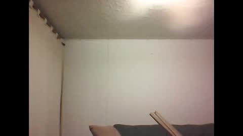 andresfloga online show from November 20, 2025, 6:02 am